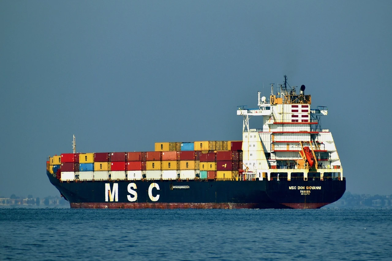 /uploads/media/hero_desktop_slide/08/2798-cargo-ship-5724401_1280.webp?v=1-0